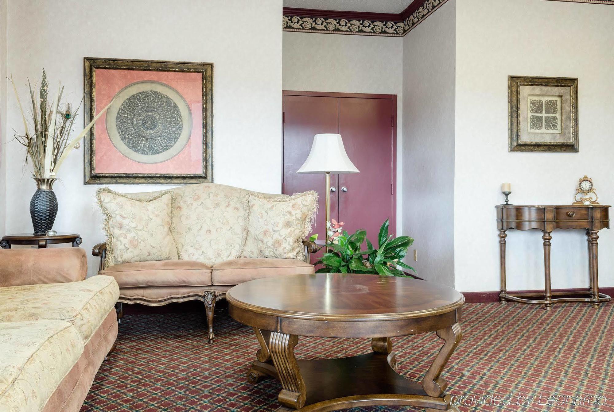 Rodeway Inn Грийнууд Екстериор снимка